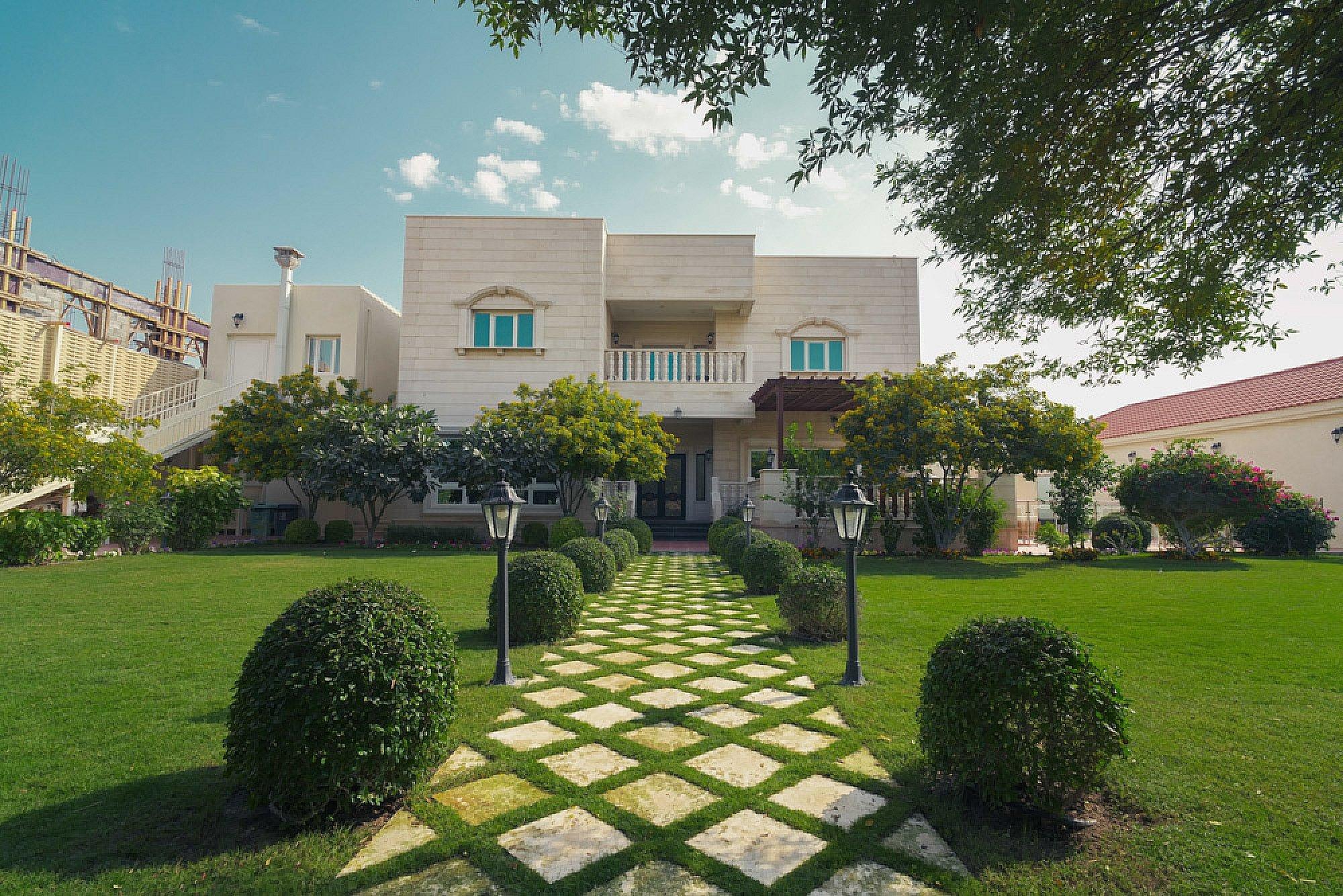 5 Bedrooms