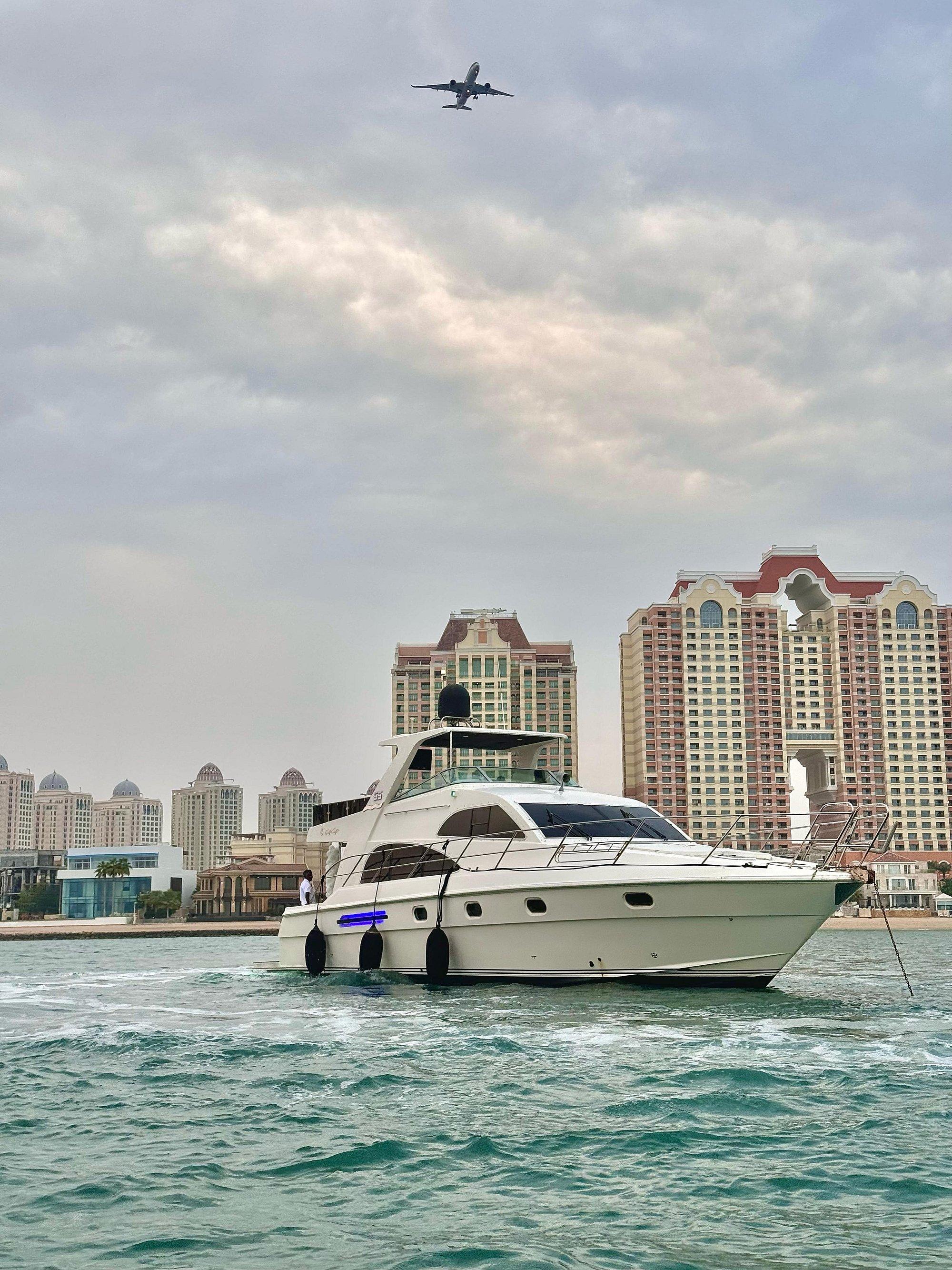 Mondrian Yacht